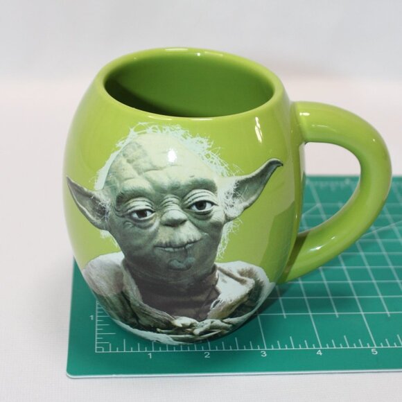 Green Yoda Starwars "May the Force be with You" 20oz Mug - Picture 11 of 13